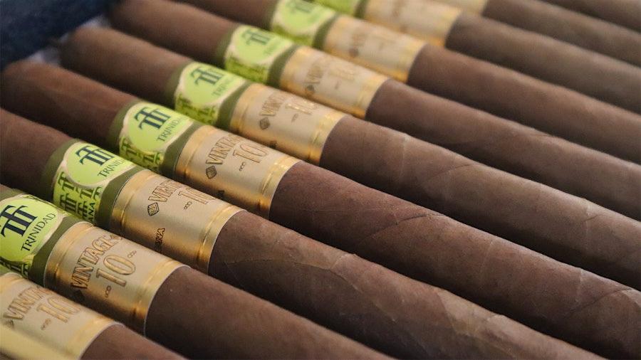 Trinidad Fundadores 55 Aniversario - ST Dupont