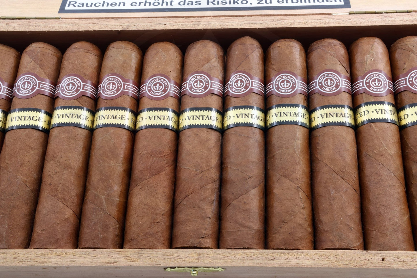 MONTECRISTO PETIT EDMUNDO AGED 2012
