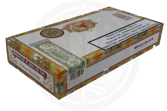 Romeo y Julieta Short Churchills /25 — Aged 2016
